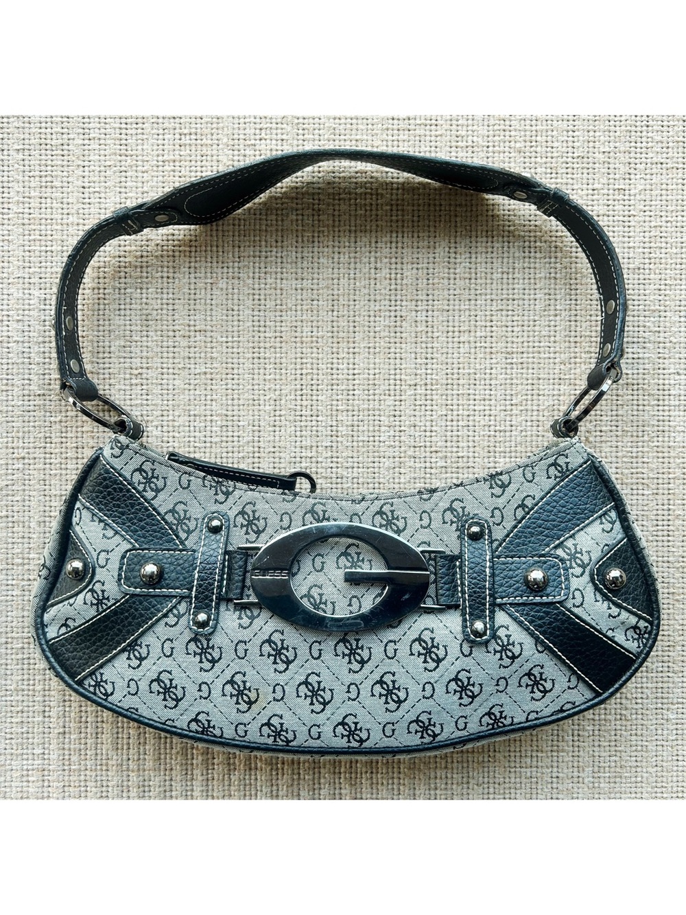 Vintage Guess Black and Gray Logo-Print Shoulder Bag